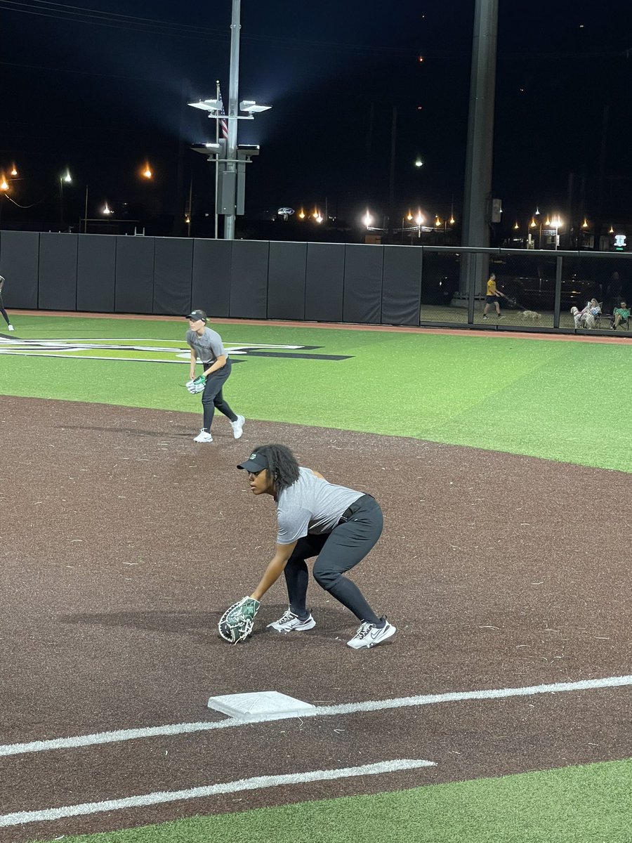 avahazzard2024's tweet image. Entering the NCAA Transfer Portal with 4 years of eligibility. I am thankful for my time at Marshall University! I’m looking for a new home to continue my athletic and academic career. 
Email: avahazzard2024@yahoo.com
Ph: 985-688-7337
@SoftballPortal @D1Softball @SoftbalAmerica