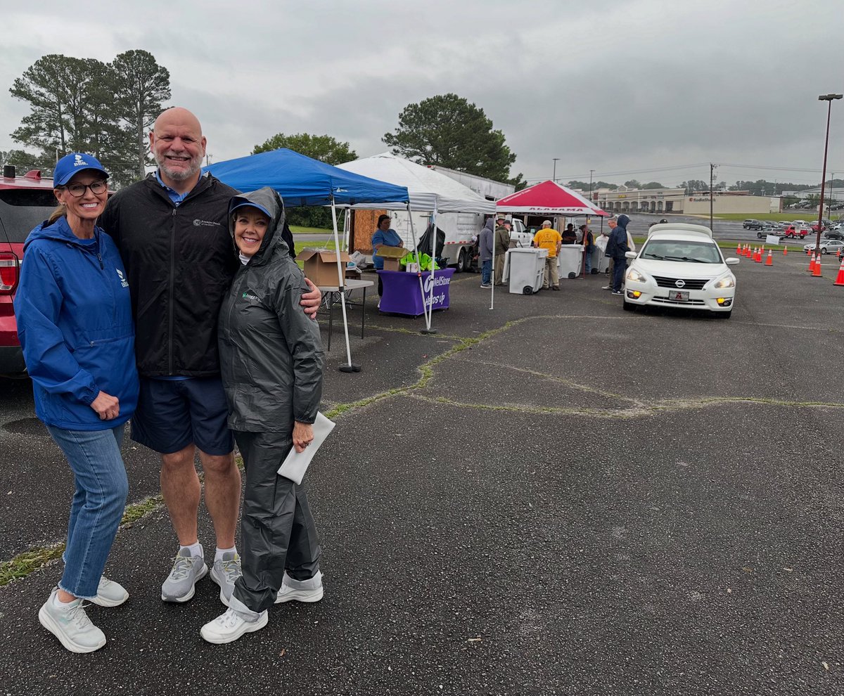 Premier Bank (@premierbank_) on Twitter photo The rain is not stopping us at the <a href="/bbb_us/">BBB</a> Shred Day. We will be here until 12:00 p.m. and are accepting documents, electronics, and medications for disposal. <a href="/AlabamaArchives/">Alabama Department of Archives and History</a> <a href="/cullmanpd/">Cullman AL Police</a> The rain is not stopping us at the <a href="/bbb_us/">BBB</a> Shred Day. We will be here until 12:00 p.m. and are accepting documents, electronics, and medications for disposal. <a href="/AlabamaArchives/">Alabama Department of Archives and History</a> <a href="/cullmanpd/">Cullman AL Police</a>