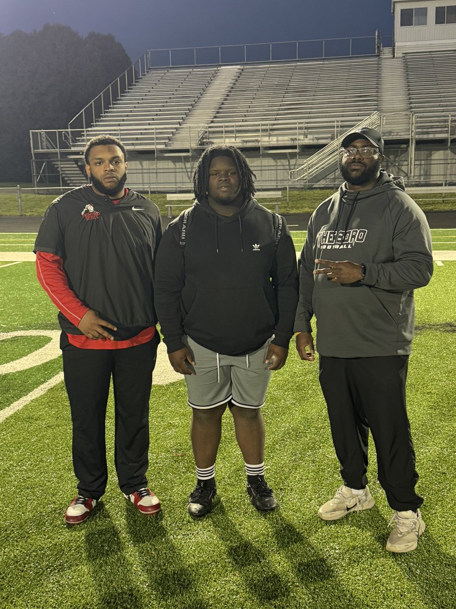 Alananderson (@alanandersonty) on Twitter photo Had a great time at boro camp yesterday can't wait to come back!!! <a href="/CoachMattScott/">Matthew Scott</a> <a href="/Coach_CraigDL/">Rashad Craig</a> <a href="/DreIUP17/">Andre Henderson Jr</a> <a href="/jonwhite719/">Coach Jon</a> <a href="/7Twice/">Cøåċħ B¥røn’s $0.02</a> Had a great time at boro camp yesterday can't wait to come back!!! <a href="/CoachMattScott/">Matthew Scott</a> <a href="/Coach_CraigDL/">Rashad Craig</a> <a href="/DreIUP17/">Andre Henderson Jr</a> <a href="/jonwhite719/">Coach Jon</a> <a href="/7Twice/">Cøåċħ B¥røn’s $0.02</a>