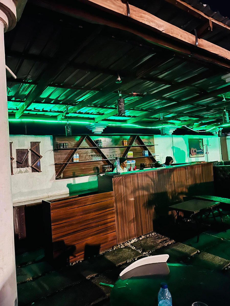 HAFlounge tweet media