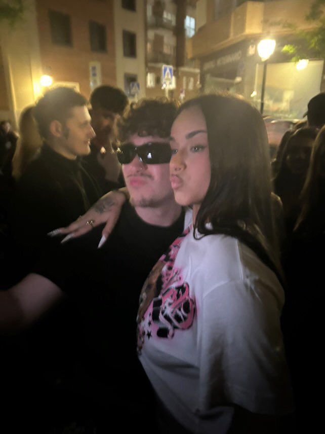 kevxncrv's tweet image. t camelo mas