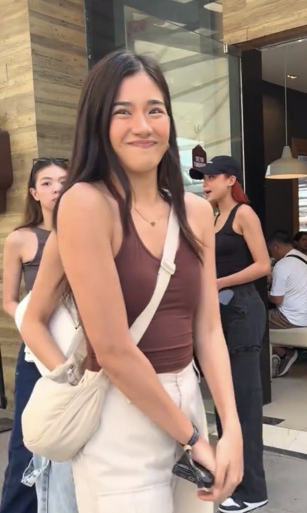 iahsgf's tweet image. i miss this cutie 🥺🤏🏻