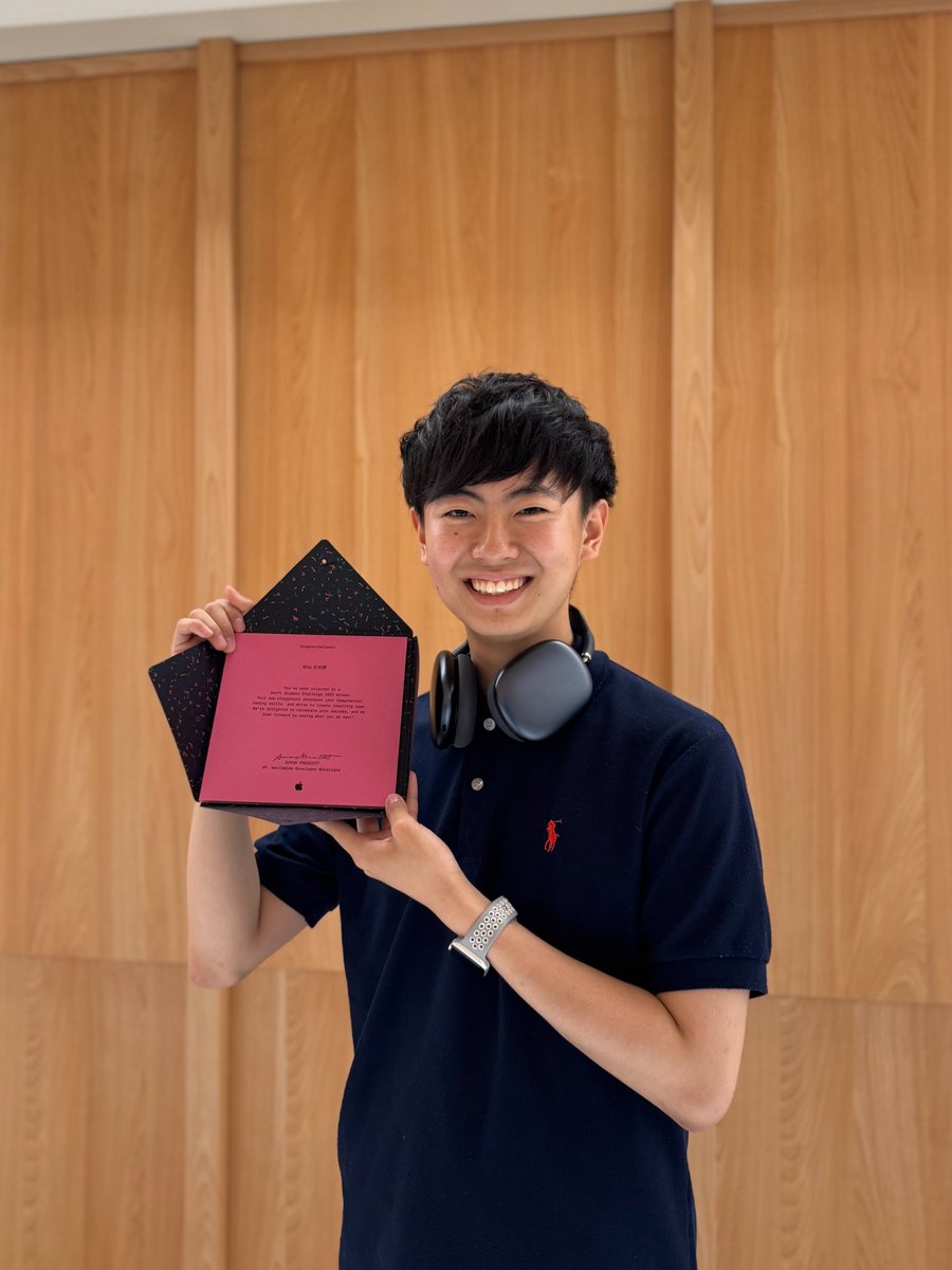 sugijotaro's tweet image. Received my #SwiftStudentChallenge certificate from Apple! I’m so happy.
I’ll keep building great app experiences with Swift!

賞状きた！！嬉しいーー！
これからもSwiftで最高のアプリ体験を届けたい🤩
日本のSwift Studentコミュニティも盛り上げていきたい！来年は🇯🇵Winner倍増させよう！