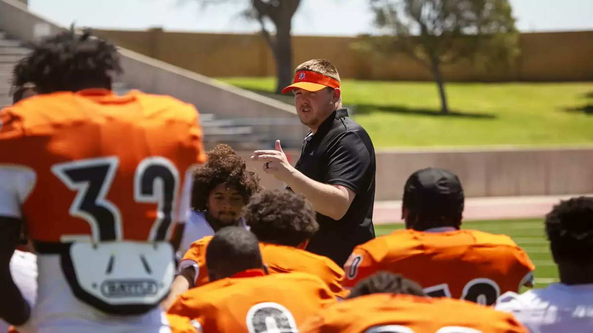 D2 College Football Spotlight (@d2fbspotlight) on Twitter photo UTPB Reloaded for 2025
14 starters return. The roster is deeper, faster, and more physical. After back-to-back top 25 finishes on both sides of the ball, <a href="/UTPBFootball/">UTPB Football</a> is built to win the LSC again.
Top to bottom...this looks like their most complete roster yet.
โฌ๏ธ More below UTPB Reloaded for 2025
14 starters return. The roster is deeper, faster, and more physical. After back-to-back top 25 finishes on both sides of the ball, <a href="/UTPBFootball/">UTPB Football</a> is built to win the LSC again.
Top to bottom...this looks like their most complete roster yet.
โฌ๏ธ More below