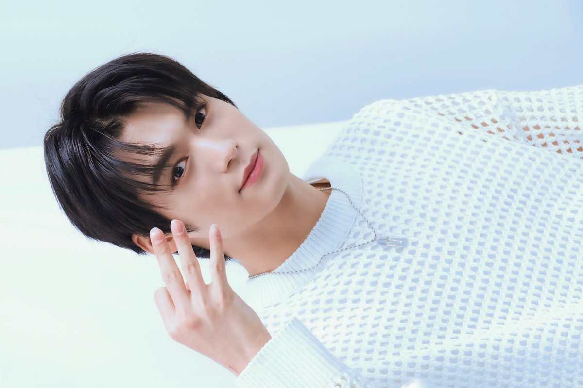 ❥ 𝗛𝗔𝗣𝗣𝗬 𝗦𝗜𝗪𝗢𝗢 𝗗𝗔𝗬 ʚ◡̈ɞ

#시우와_공전하는_매일
#BXB #비엑스비 #SIWOO #시우
#HAPPY_SIWOO_DAY <a href="/BXB_wolfburn/">BXB Official</a>