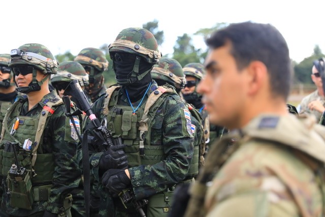 LANPAC 2025 is coming and 5th SFAB is bringing real-world readiness.
At JPMRC 25-01, our Advisors trained with 3SCOTS &amp; the Royal Thai Army executing ambushes, drone ops, and escape maneuvers in Hawaii’s dense terrain, just like we do in the Indo-Pacific.

#LANPAC2025