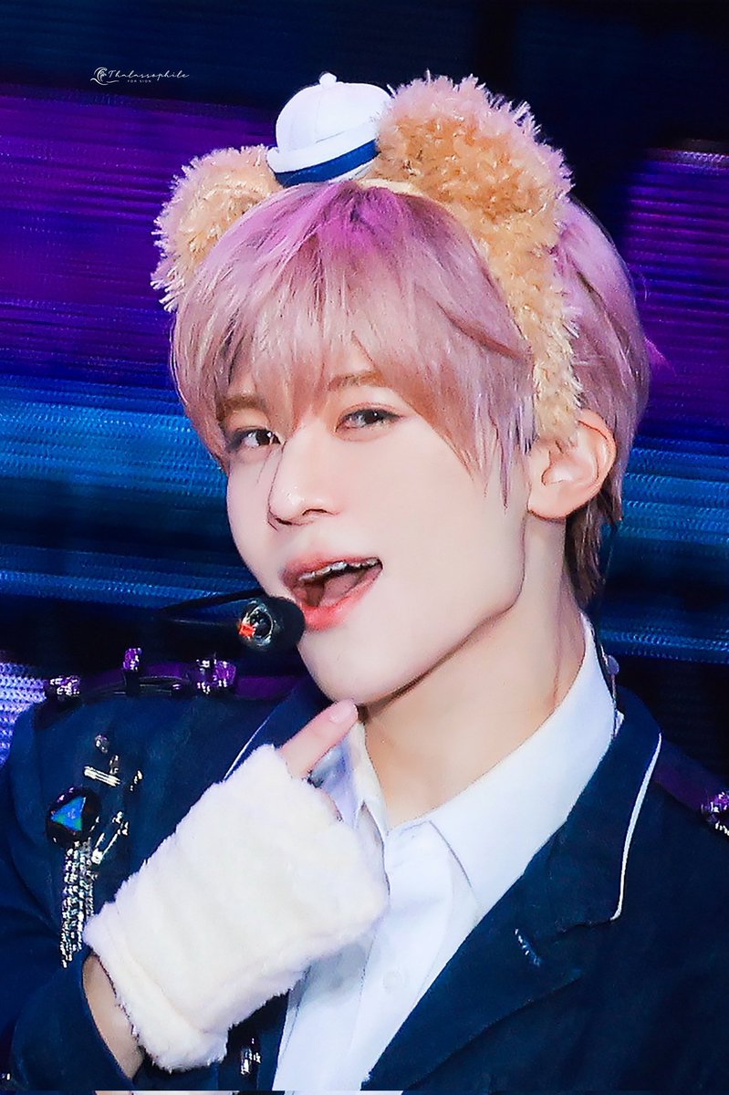 #오시온_생일축하한다고야
#23TulipsForSION
#23歳おめでとうございましおん
누구보다 너의 웃는 모습을 사랑해 생일 너무너무 축하해 시온아💕🌷