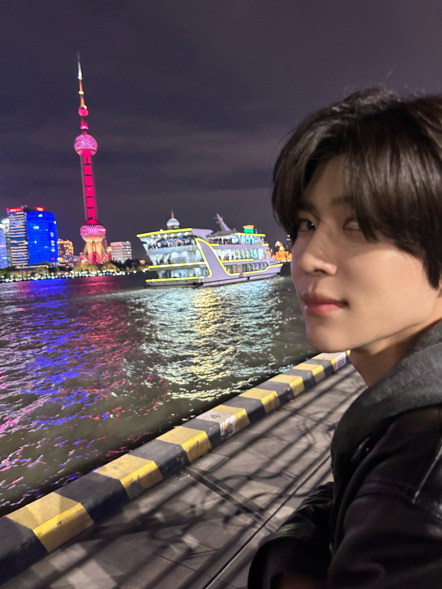 hyunision's tweet photo. 제픽은요 https://t.co/Hv1fhWtNWN