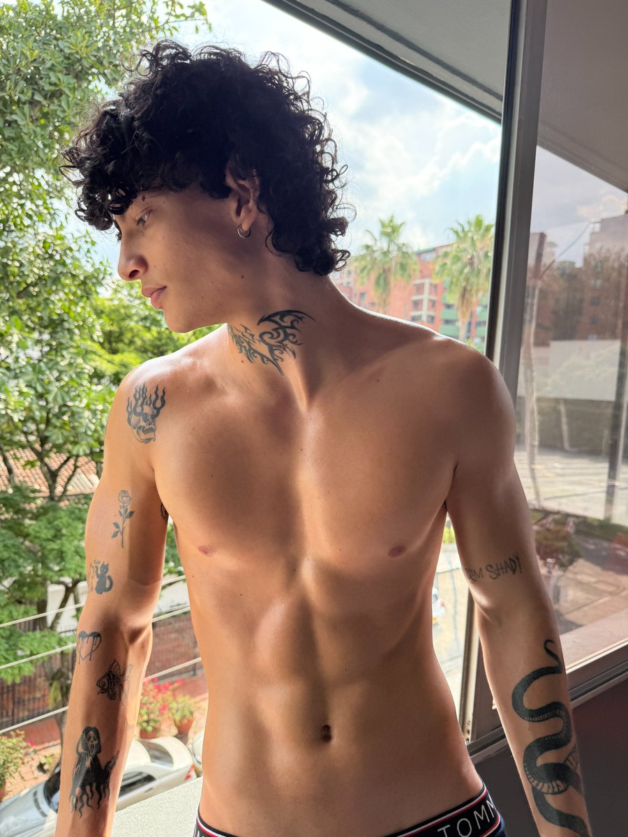 onlyfans.com/jordyfabian
In Onlyfans you can see the content that you will not see here. Subscribe to only $ 4.99 per month  🌶
Access the link for more.😈
