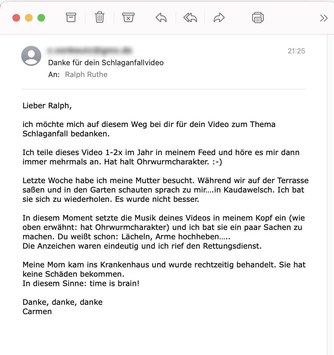 Schön, dass mein Video "Lächeln Sprechen Arme Hoch" bereits bei so vielen Menschen, die leider einen Schlaganfall hatten, das Schlimmste verhindern konnte. Es vergeht keine Woche ohne E-Mails wie diese und ich danke euch , dass ihr eure Erfahrungen teilt🧡 youtube.com/watch?v=SmZZLG…