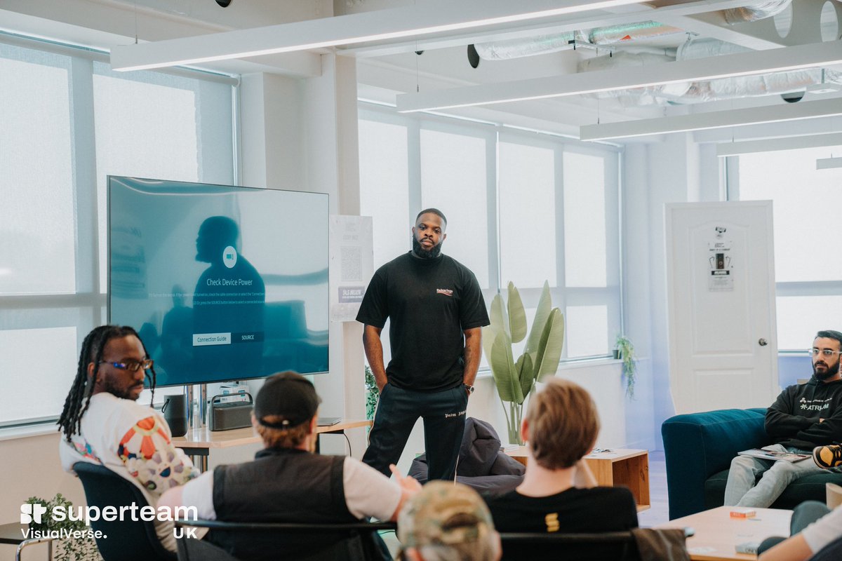 OnTheHouz's tweet image. Today I’m kicking off a 365-day sprint to aim to do $1 BILLION in trading volume on @Globachain —and I’m doing it out loud.
Authenticity is my north star: no polished “launch videos,” just real conversations, real business, and real progress.
@SuperteamUK’s buildstation pitch…