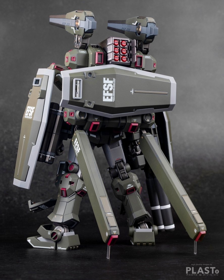 GENNAI_WORKS's tweet image. #俺のシールドを見せつけろ
プロカメラマンでもある模型製作スペース プラスタ(@PLASTa_space)のオーナーさんにて撮影。