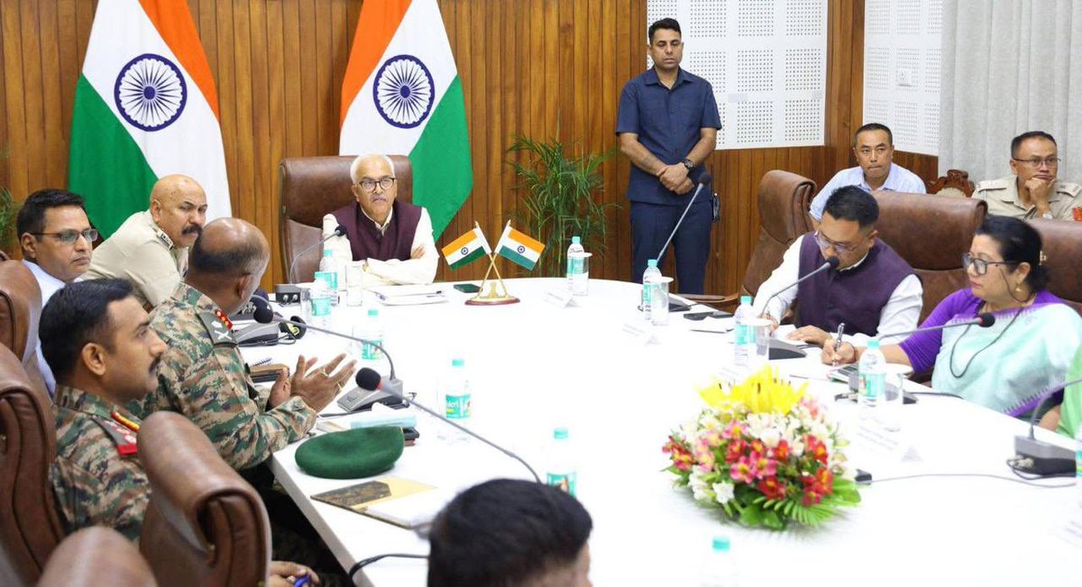 Maheshwar Thounaojam (@maheshwarthouna) on Twitter photo Grateful to the Hon'ble Governor of Manipur for hosting a solidarity meeting at Raj Bhavan, bringing together all political parties in a show of solidarity for our nation's integrity. 
A powerful demonstration of unity and commitment to our country's well-being! Grateful to the Hon'ble Governor of Manipur for hosting a solidarity meeting at Raj Bhavan, bringing together all political parties in a show of solidarity for our nation's integrity. 
A powerful demonstration of unity and commitment to our country's well-being!