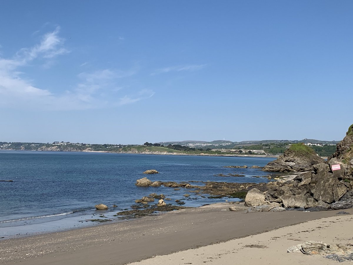 PatWilliams18's tweet image. Beautiful blue skies in #Polkerris this morning #Cornwall