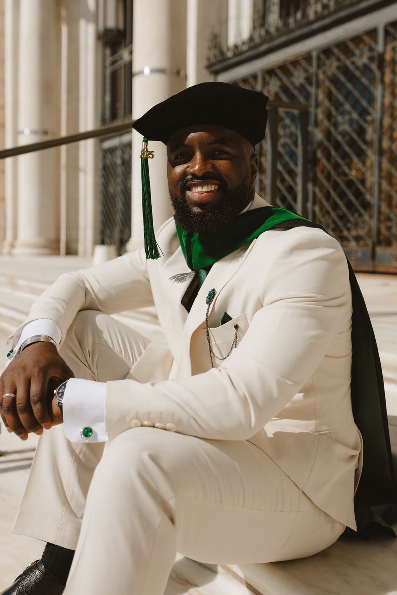 GobiBah1's tweet image. Paging Dr. Momodou G. Bah, MD, MPH ! 😊
Alhamdulillah — we did it.
Today, I graduate as a physician. The journey here was far from easy—countless sacrifices, late nights, and unwavering faith. But this moment is living proof that no dream is too big, no obstacle too great, and…