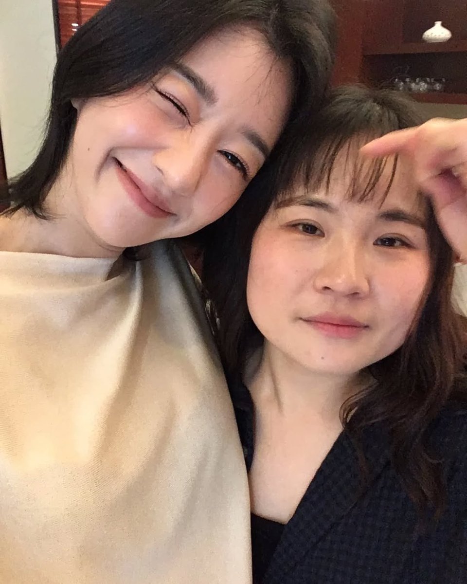 queenyeaji's tweet photo. yeyeji_seo ig update 🩵

#SeoYeaji #서예지 https://t.co/cprV1woJMH