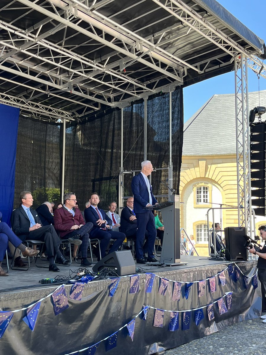 EU zu Lëtzebuerg (@ue_luxembourg) on Twitter photo <a href="/Europarl_LU/">Parlement européen au Luxembourg</a> <a href="/gouv_lu/">GouvernementLU</a> <a href="/VilleEchternach/">Ville d'Echternach</a> <a href="/AnneCalteux/">Anne Calteux</a> <a href="/CaroleHartmann/">Carole Hartmann</a> <a href="/ClaudeWiseler/">Claude Wiseler</a> <a href="/ChambreLux/">Chambre des Députés</a> <a href="/Xavier_Bettel/">Xavier Bettel</a> <a href="/CHansenEU/">Christophe Hansen</a> <a href="/EU_Commission/">European Commission</a> Wolfram Leibe Mayor of <a href="/Stadt_Trier/">stadt_trier</a> and <a href="/CaroleHartmann/">Carole Hartmann</a>, Mayor of <a href="/VilleEchternach/">Ville d'Echternach</a> gave speeches at the official celebration of #EuropeDay2025. <a href="/Europarl_LU/">Parlement européen au Luxembourg</a> <a href="/gouv_lu/">GouvernementLU</a> <a href="/VilleEchternach/">Ville d'Echternach</a> <a href="/AnneCalteux/">Anne Calteux</a> <a href="/CaroleHartmann/">Carole Hartmann</a> <a href="/ClaudeWiseler/">Claude Wiseler</a> <a href="/ChambreLux/">Chambre des Députés</a> <a href="/Xavier_Bettel/">Xavier Bettel</a> <a href="/CHansenEU/">Christophe Hansen</a> <a href="/EU_Commission/">European Commission</a> Wolfram Leibe Mayor of <a href="/Stadt_Trier/">stadt_trier</a> and <a href="/CaroleHartmann/">Carole Hartmann</a>, Mayor of <a href="/VilleEchternach/">Ville d'Echternach</a> gave speeches at the official celebration of #EuropeDay2025.