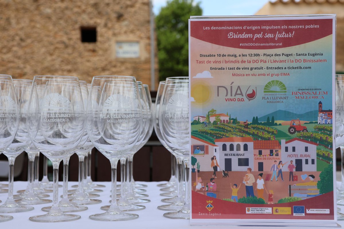 BinissalemDO's tweet image. En Mallorca brindamos por el #DiaVinoDO
@DOPLAILLEVANT i @BinissalemDO
#dinamismorural @cecrv @MoVinoDO
@Ajsantaeugenia
@AgriculturaGOIB
@ConselldeMca