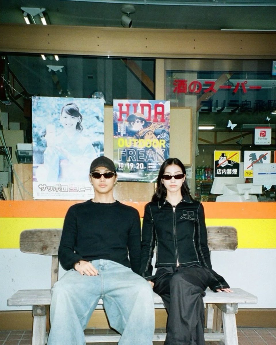 lior (@veloureu) on Twitter photo 