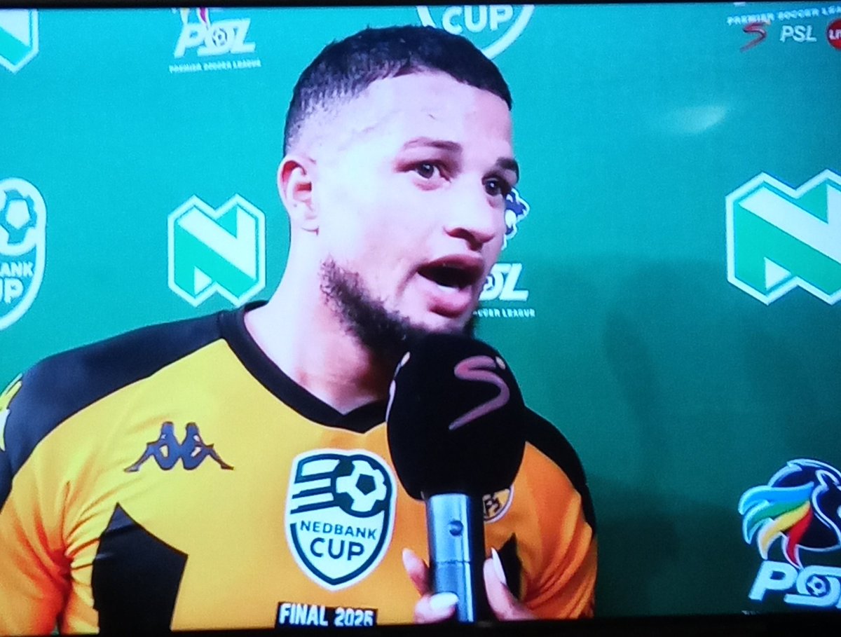 TalkLessers's tweet image. No true Kaizer Chiefs fan can pass this tweet without appreciating our Captain Maart #Amakhosi4Life #NedbankCupFinal2025 #SowetoDerby