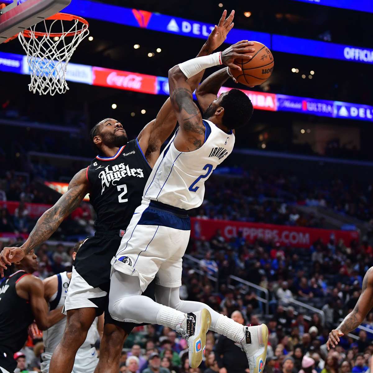 MavsFilmRoom's tweet image. Kyrie made all of these shots