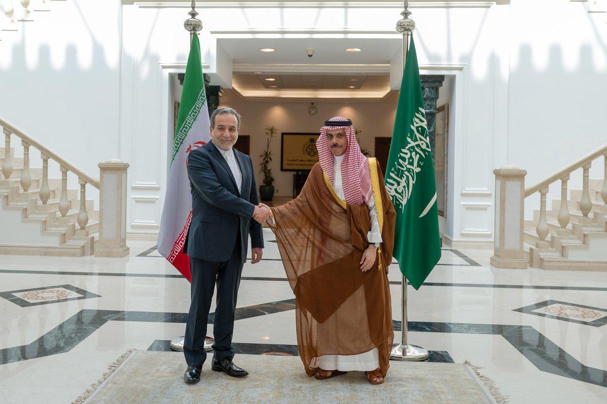 arabnews's tweet photo. #PHOTOS: #SaudiArabia and #Iran's foreign ministers during their meeting in Jeddah https://t.co/pwziUXUzKZ https://t.co/TjE8cAGvMP