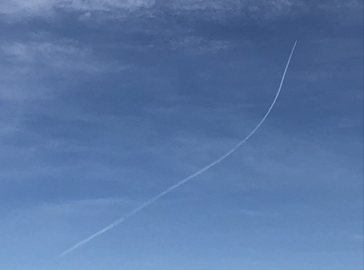 This plane suddenly made a sharp turn a long way away from any airport. Was the pilot flying with family and they suddenly decided to go somewhere else?