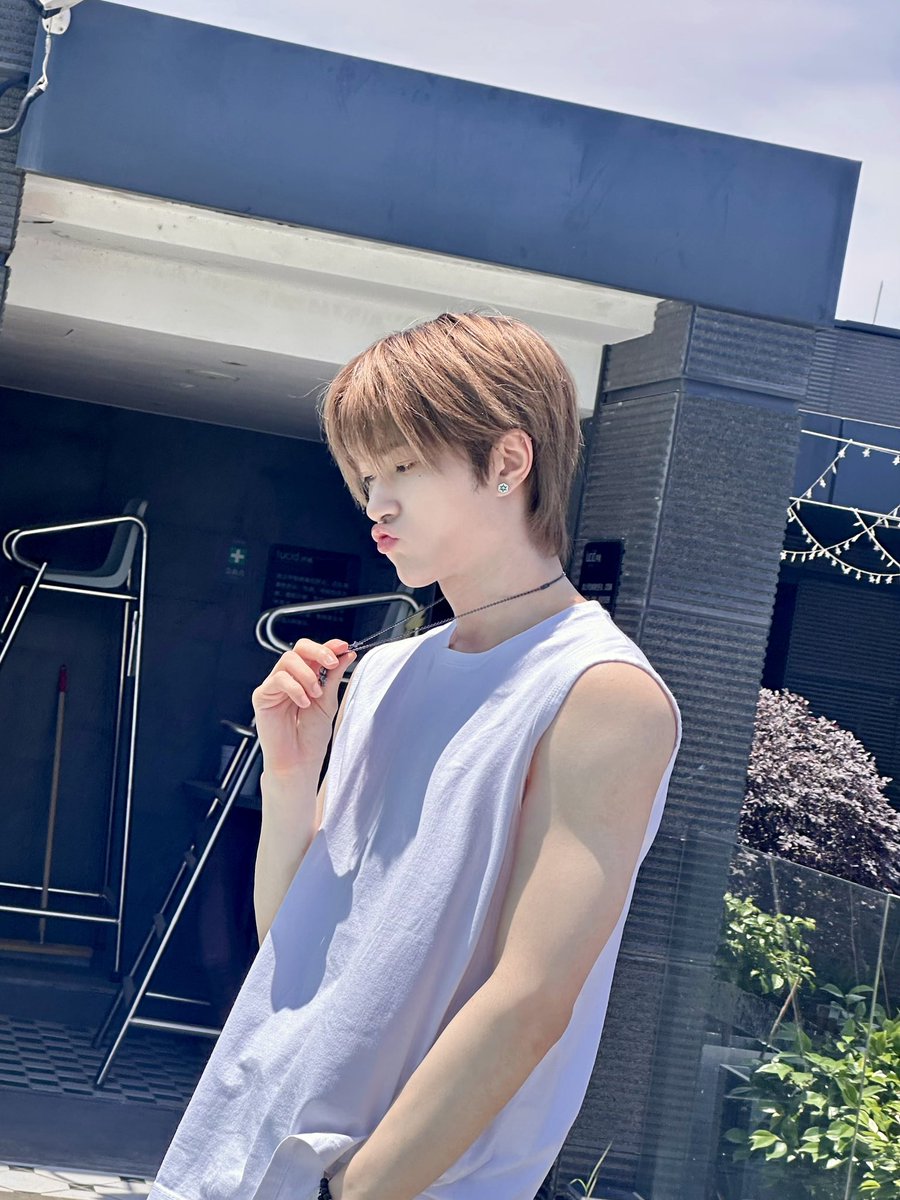 [#리오] 

️杭州 끝 ❤️

#XODIAC #소디엑 #LEO #리오