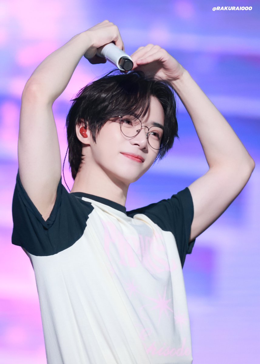 RAKURAI000's tweet photo. 250510 MACAU D-2
so adorable😭

#BEOMGYU #범규 #ボムギュ 
#TXT_BEOMGYU #TXT_범규 
#TOMORROW_X_TOGETHER 
#TXT_TOUR_ACTPROMISE 
#투바투  #TXT  #투모로우바이투게더 https://t.co/j2PFhXhYSe