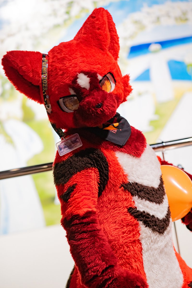 How do you wear your ID card?

📷<a href="/CangChung0307/">蒼穹Chung🔜UTFG🇹🇼</a> 

#fursuit365_130