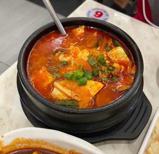 luvvyyeon's tweet photo. Resep korean food yg bisa km coba dirumah🤤

──── ୨୧ ──── https://t.co/nHkc2LoJgG