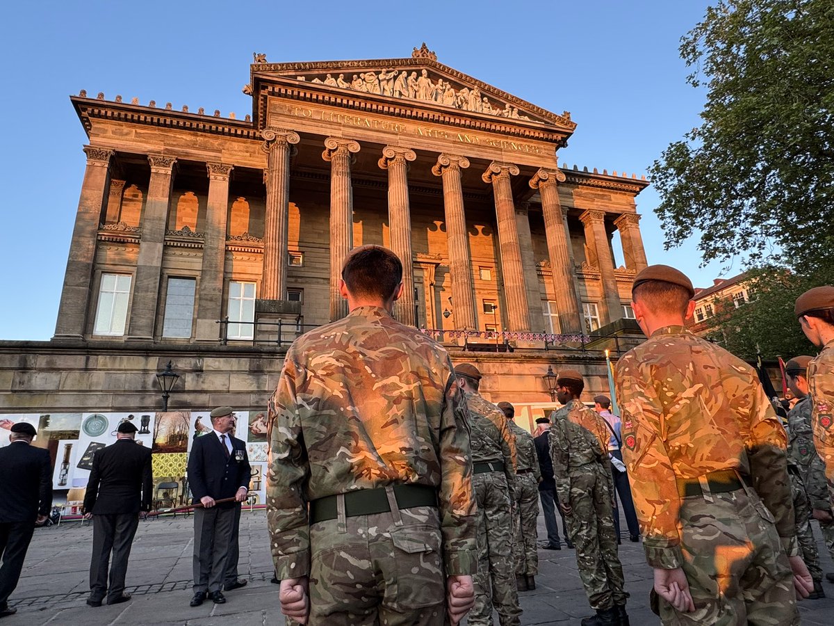 CllrMelClose's tweet image. One week on Preston Flag Market  = 3 events ( @PRWeekender Festival, #VEDay80 Beacon lighting Ceremony &amp;amp; the @_makersmarket ) ! 
3 very different events, all really well attended and all fabulous. 
Thank you @BIDPreston &amp;amp; @prestoncouncil #lovepreston