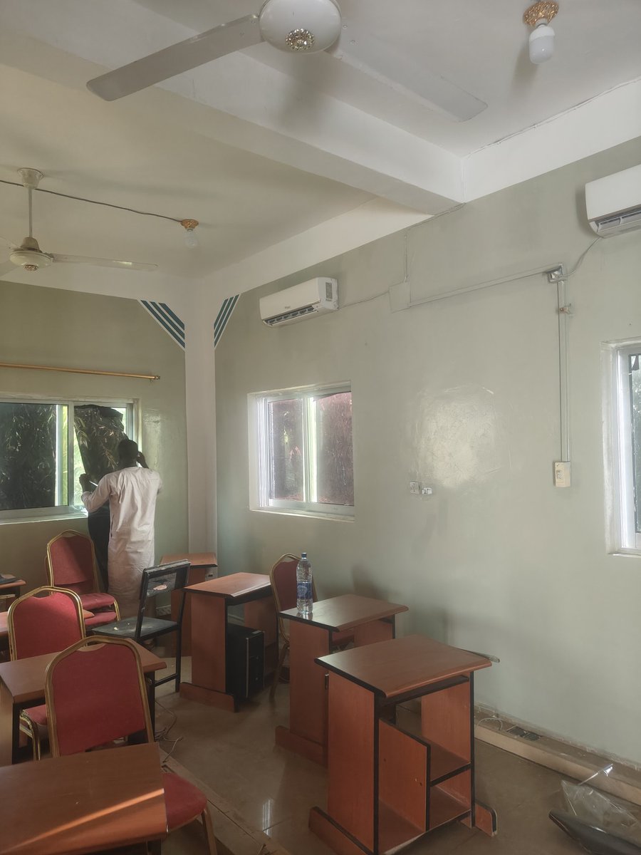 ISOCTCHAD's tweet photo. Travaux préparatifs en cours pour Notre LabNet, financé par @ISOCfoundation et hébergé à l’École Nationale Supérieure des TIC (ENASTIC TCHAD) .
On vous en dit plus très bientôt… #LabNet #ISOC #ENASTIC #Tchad #InnovationDigitale https://t.co/X1Es6sqT3l