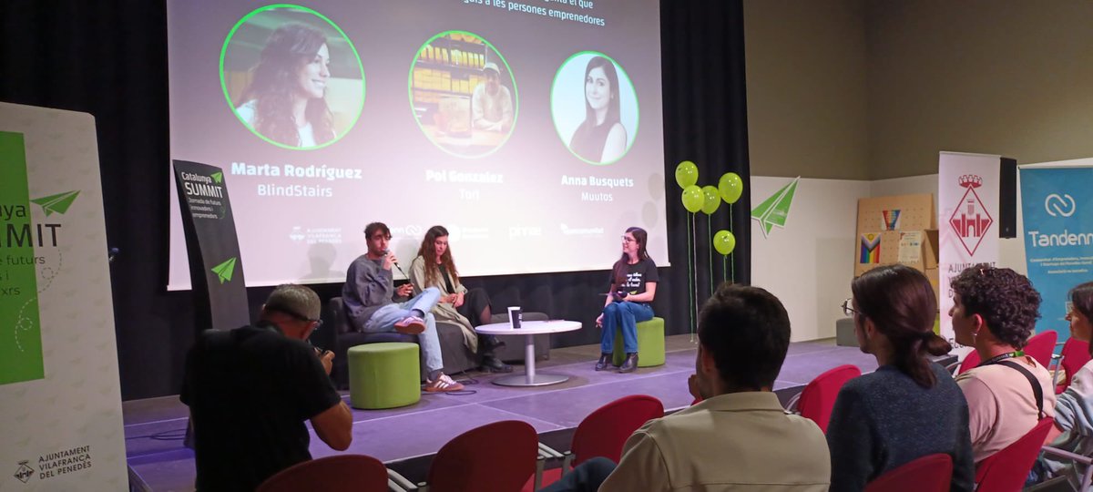 VilafrancaAj's tweet image. 🔝Finalitza a l’Espai Jove La Nau la 4a edició del @CatalunyaSummit, Jornada de futurs innovadors i emprenedors.

👏🏽Enhorabona a l’organització de @tandenn1, @FundacioPinnae i @promecovila i a tots els premiats i fins l’any que ve!!

#Vilafranca #capitaldelvi