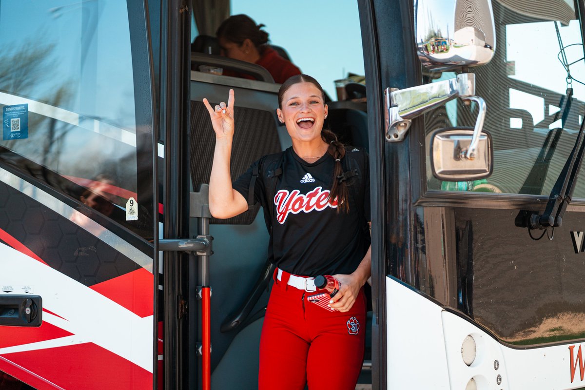 South Dakota Softball tweet media
