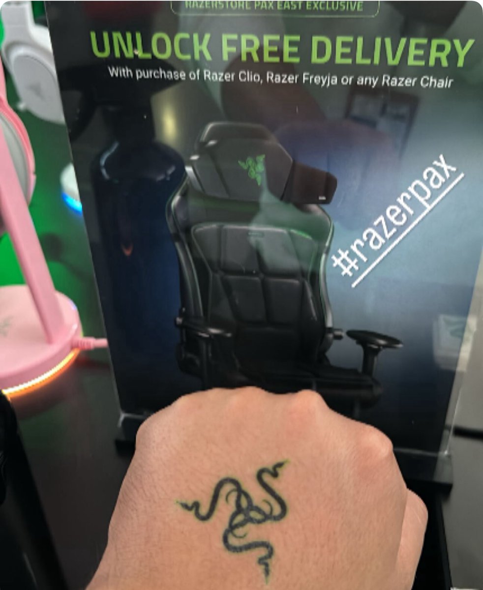 RogerDavidCruz's tweet photo. #razerpax pax east 2025! https://t.co/LpXlyhYjZr