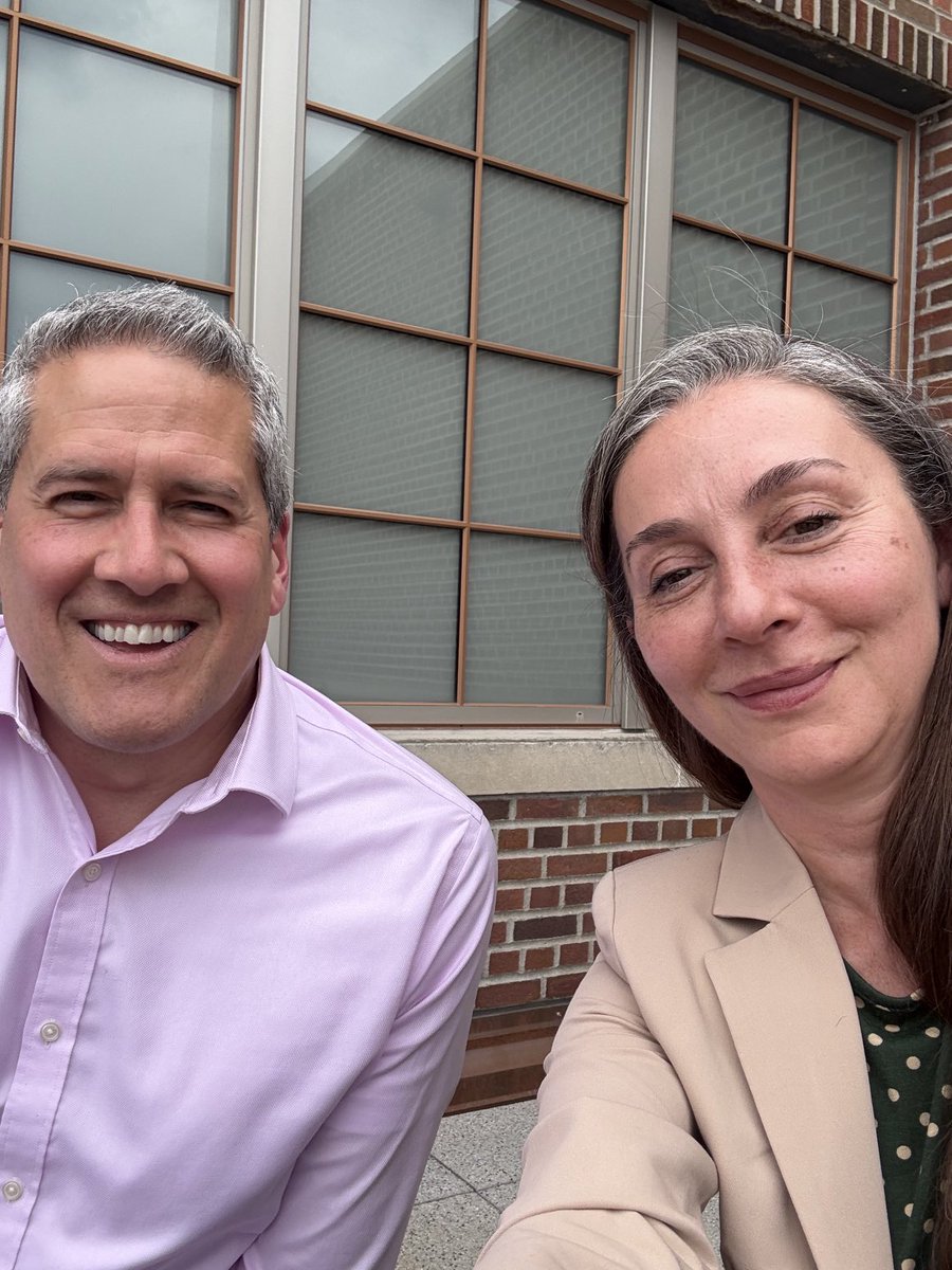gelareh-zadeh (@gelarehzadeh) on Twitter photo Expanding #collaborations
#braintumorawareness #May
<a href="/MayoClinicNeuro/">Mayo Clinic Neuro</a> <a href="/MayoClinic/">Mayo Clinic</a> <a href="/UMNews/">University of Minnesota</a> zadehlab.com Expanding #collaborations
#braintumorawareness #May
<a href="/MayoClinicNeuro/">Mayo Clinic Neuro</a> <a href="/MayoClinic/">Mayo Clinic</a> <a href="/UMNews/">University of Minnesota</a> zadehlab.com