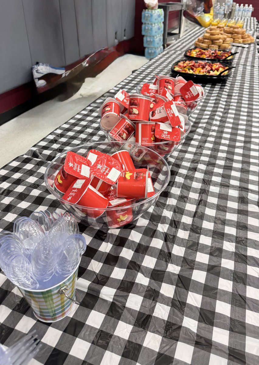 Timberwood Middle School PTA (@timberwoodpta) on Twitter photo We had a great turnout at the Senior Breakfast on Thursday. Thank you to all the attendees, staff, and volunteers that helped make this event happen. Most importantly, congratulations to all the seniors! You will all go on to do amazing things! #TMSPantherPride <a href="/HumbleISD_TMS/">Timberwood Middle</a> We had a great turnout at the Senior Breakfast on Thursday. Thank you to all the attendees, staff, and volunteers that helped make this event happen. Most importantly, congratulations to all the seniors! You will all go on to do amazing things! #TMSPantherPride <a href="/HumbleISD_TMS/">Timberwood Middle</a>