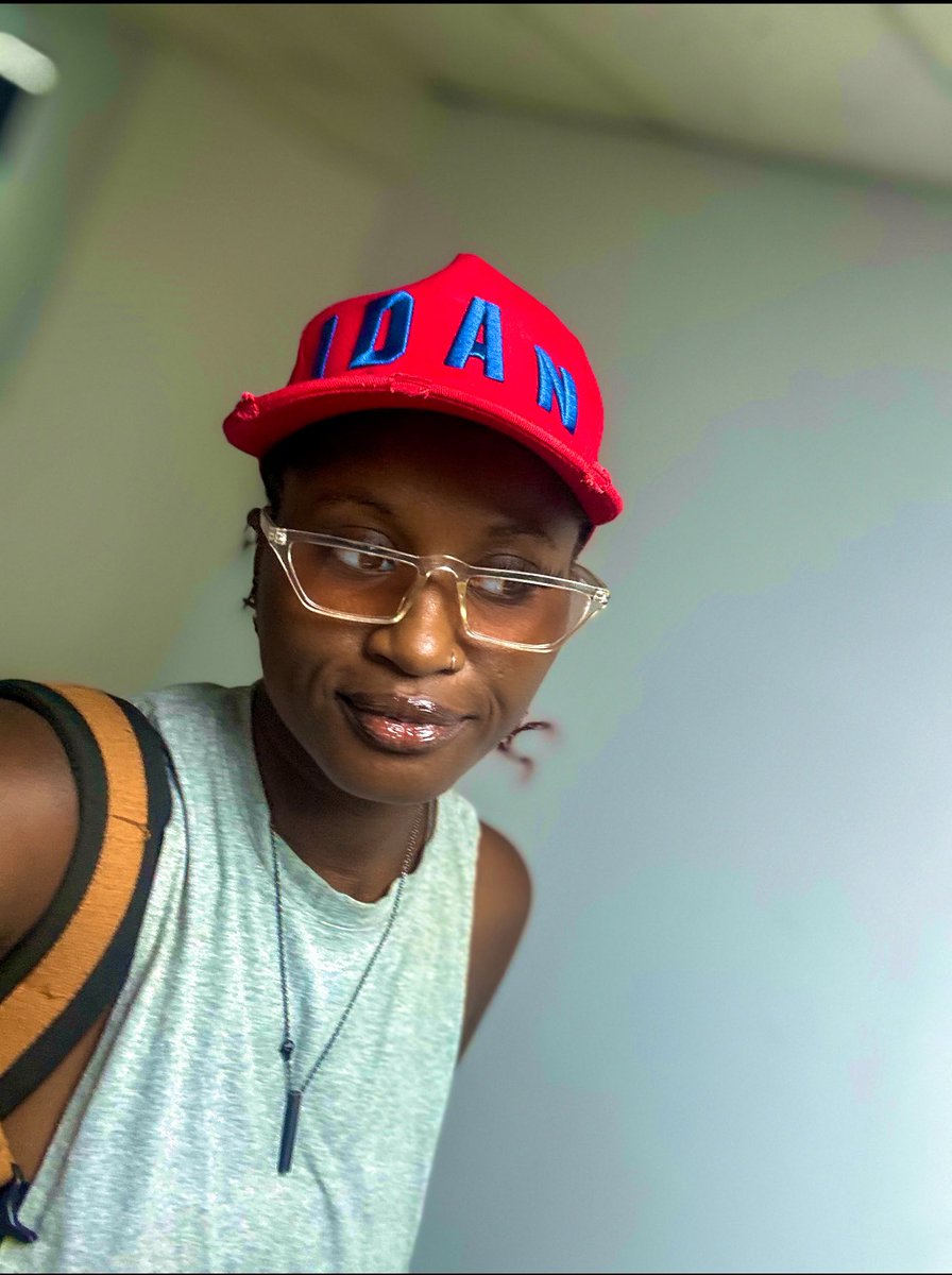 OfficialSuo's tweet image. Today’s daily bread…. 🎙️⚽️#OfficialPidginCommentator Match Day 36. So far so good. #CH203 x @DStvNg 
Change language options to pidgin and we’re live!

🧢 @iamvjadams 🤝

#SOUMCI
#BOUAVL

#EnergyChief
#Kpoko🧡