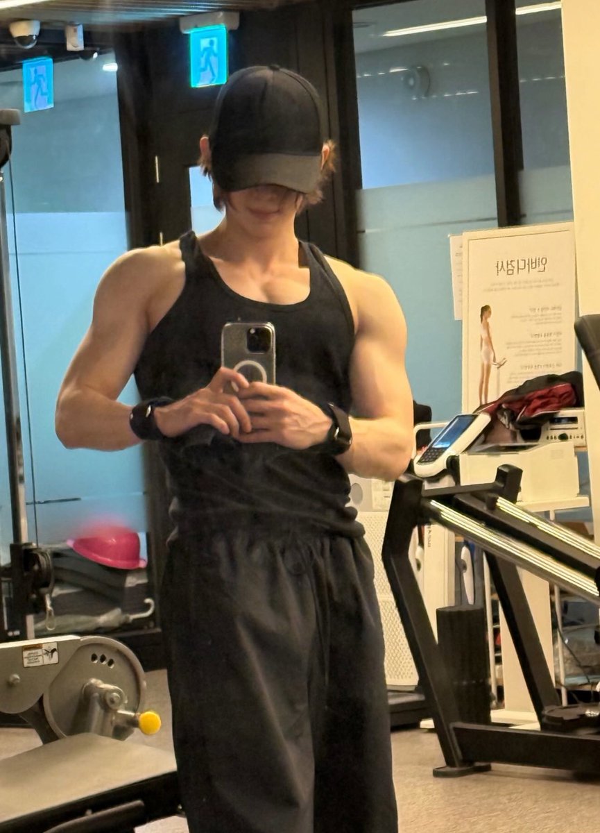 WAIT CLOSE THE GYMS WHAT THE HELL??