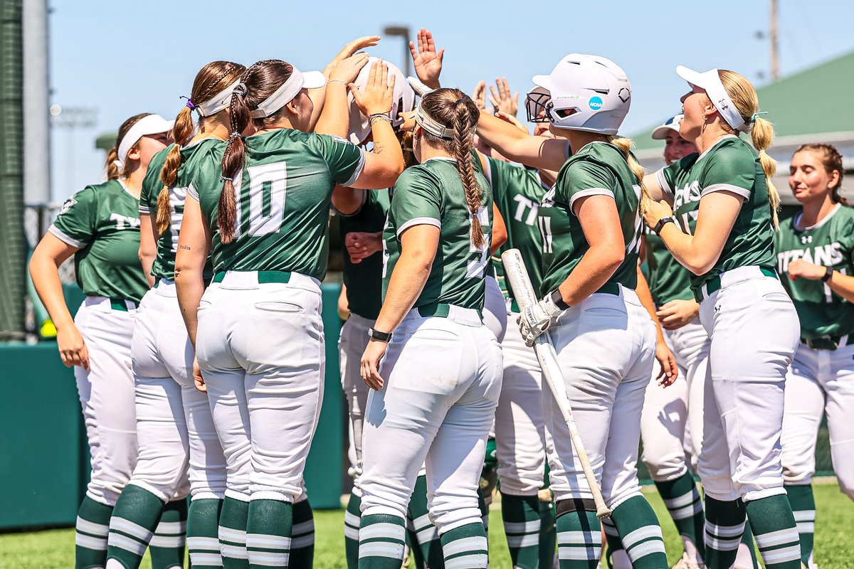 IWU Softball tweet media