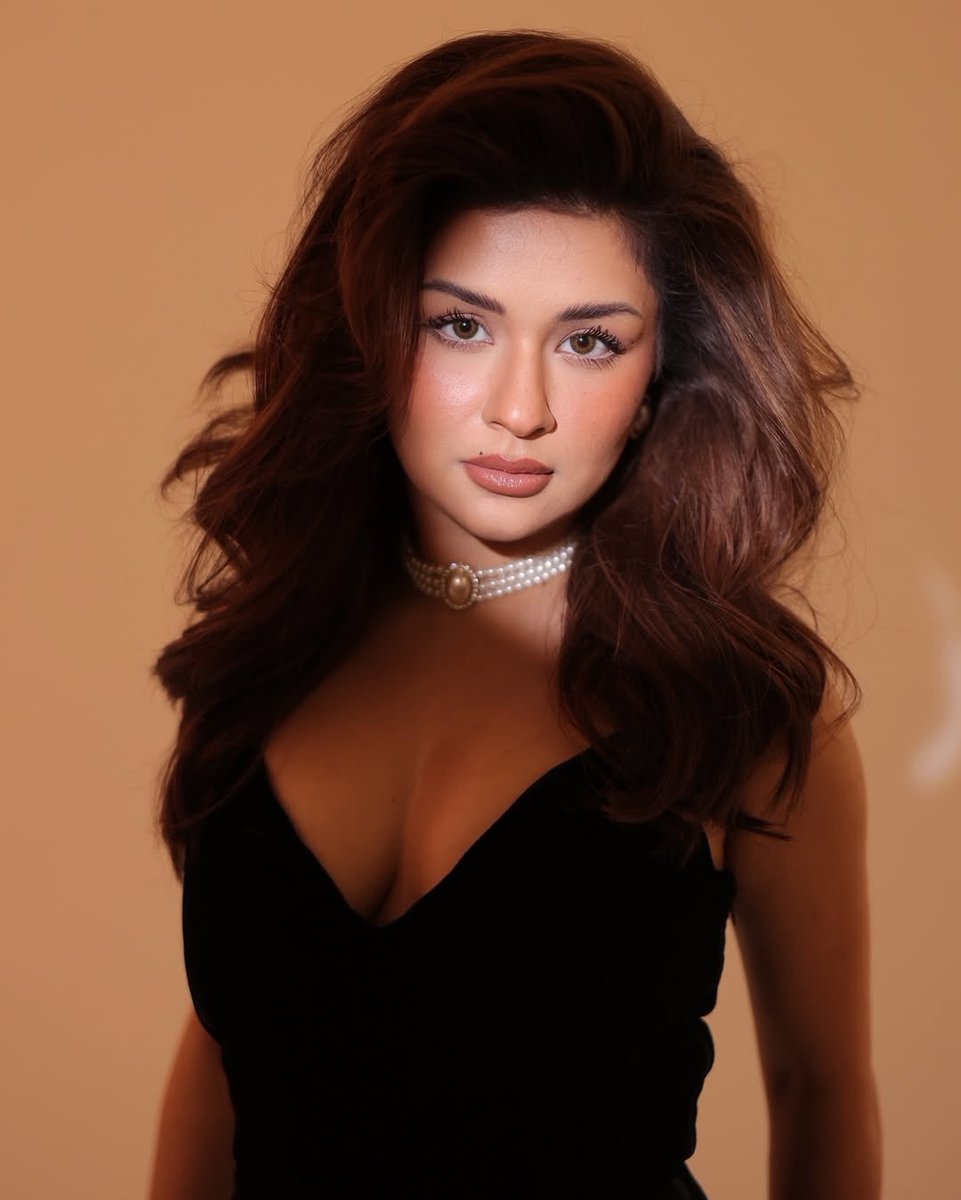 mafiyaqueens's tweet photo. Avneet Kaur

#AvneetKaur https://t.co/k6DCX1c9G1