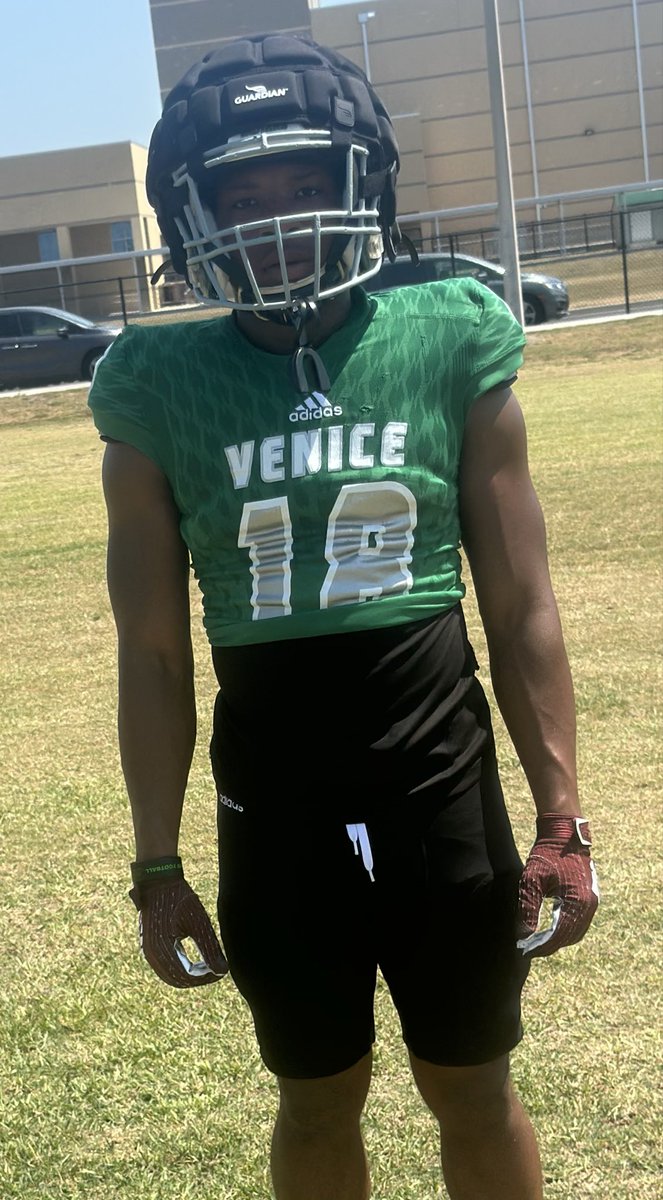 Venice Recruiting (@venicerecruit10) on Twitter photo !! ATTENTION COLLEGE COACHES!! He is another 2026 Venice Football Prospect. I’d Like to introduce you to <a href="/JFordiii8/">John Ford III</a> who ads a ton of value to our RB room.
POS: RB
HT: 5’7”
WT: 175
GPA: 3.2 !! ATTENTION COLLEGE COACHES!! He is another 2026 Venice Football Prospect. I’d Like to introduce you to <a href="/JFordiii8/">John Ford III</a> who ads a ton of value to our RB room.
POS: RB
HT: 5’7”
WT: 175
GPA: 3.2