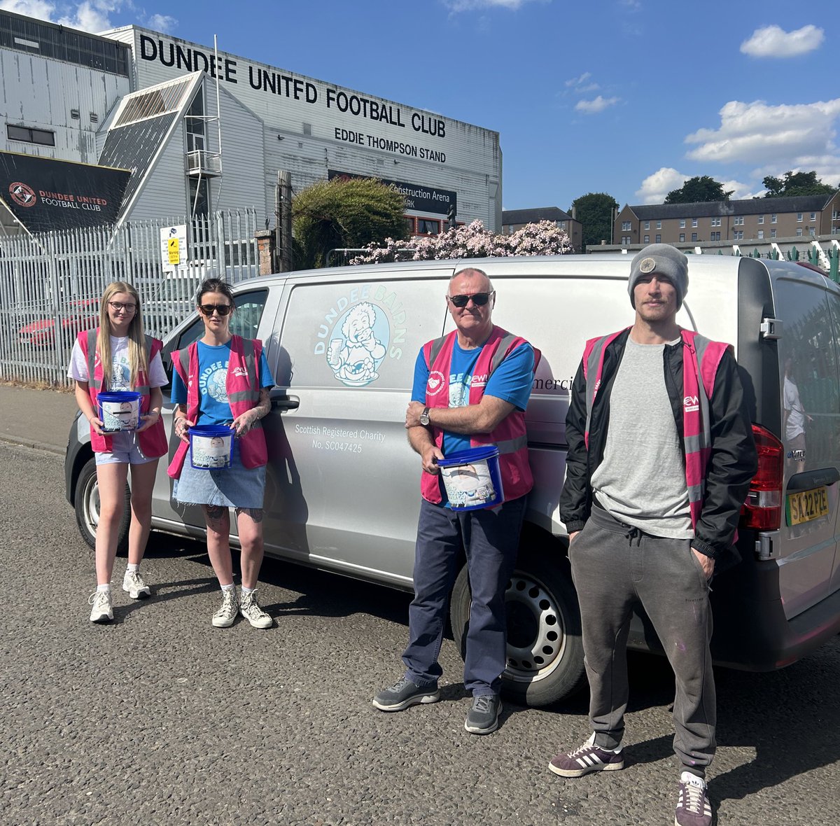 Fans Supporting Foodbanks Dundee (@dundeefsf) on Twitter photo 🥫Thanks to everyone who donated to our collection at Tannadice today for <a href="/DundeeBairns/">Dundee Bairns</a>
We also raised £304.46 in our collection buckets to support their work! 🤝
Great to see so many United kits donated to Scottish Football for Rwanda too! 🇷🇼🧡 🥫Thanks to everyone who donated to our collection at Tannadice today for <a href="/DundeeBairns/">Dundee Bairns</a>
We also raised £304.46 in our collection buckets to support their work! 🤝
Great to see so many United kits donated to Scottish Football for Rwanda too! 🇷🇼🧡