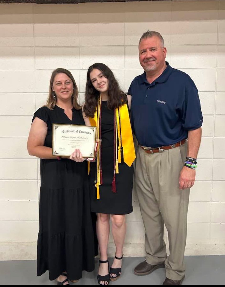 ScottyWHattaway's tweet photo. Super proud of our girl! FFA and Honors Day hardware. #HardWorkPaysOff #WorkingTheWork https://t.co/m0SVpawMXS
