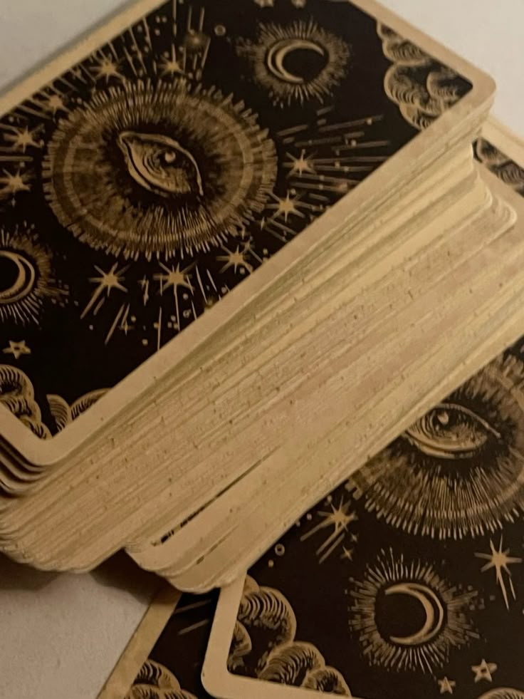 Cartas del tarot para fondo de pantalla ¿Que manifiestan? 

Pt 1: Arcanos Mayores