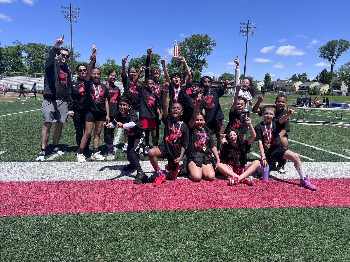 Congratulations to all of the athletes who participated in the track meet! All of your hard work paid off #1! Ross Street is proud of you. ❤️🖤 #RSS11 <a href="/RotellaWarren/">Warren Rotella</a>