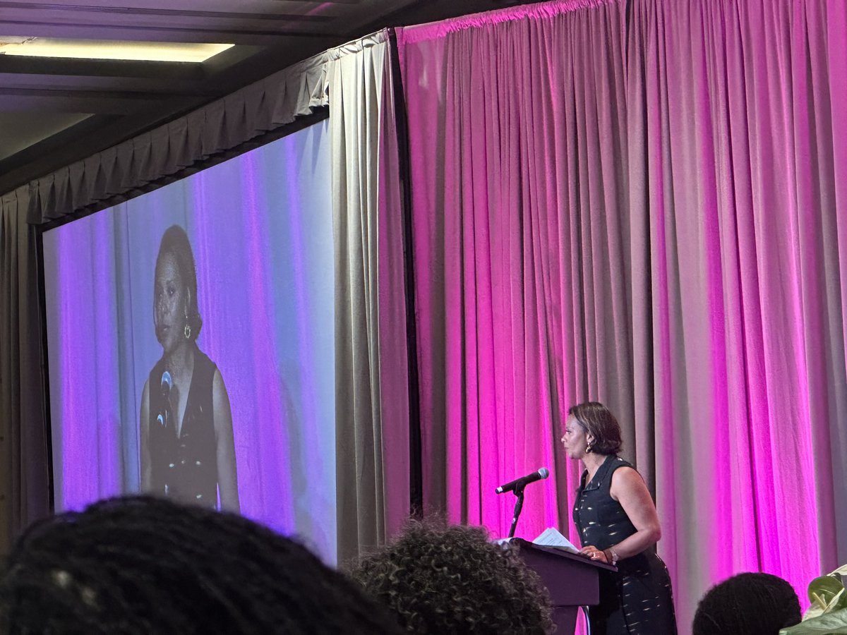 Meena Khandelwal tweet media