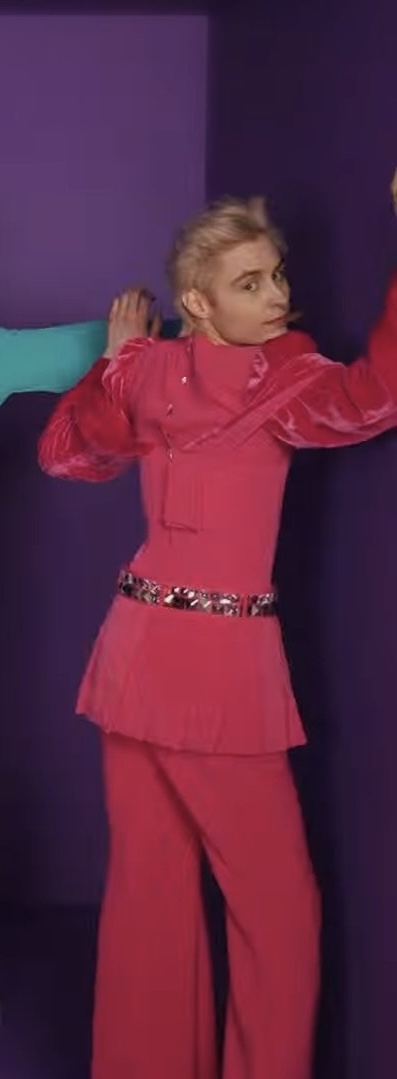 daria🇺🇦🪩 (@aabramdaria) on Twitter photo 