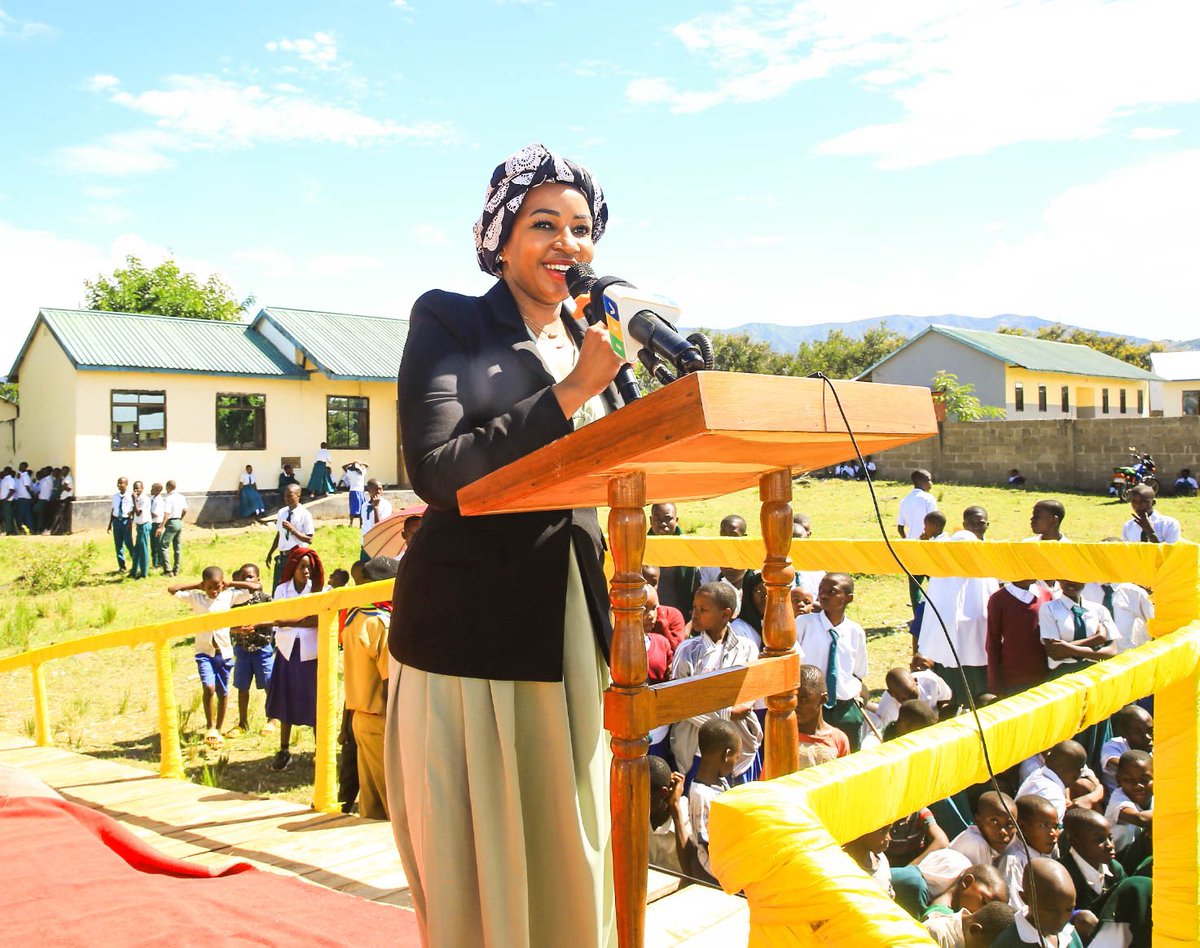 Maadhimisho ya Juma la Elimu Kitaifa (GAWE)2025 yamefanyika wiki hii mkoani Katavi, Halmashauri ya Mpimbwe, yakiwa na kauli mbiu "Elimu na Ujuzi kwa Maendeleo ya Taifa." Kama wanachama wa <a href="/ten_met/">Mtandao wa Elimu TZ</a> ,Shule Direct tumeshiriki kikamilifu kuhimiza elimu bora na jumuishi kwa wote.